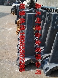 南方路機2000B攪拌站襯板，南方路機混凝土攪拌機配件上門(mén)安裝維修