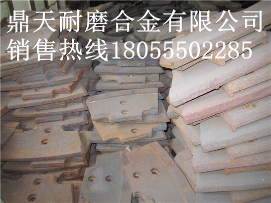 米科思120站好質(zhì)量攪拌站中拌葉、側(cè)刮刀、口襯板生產(chǎn)廠家