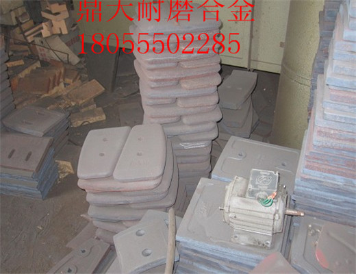 山西榆次2000、3000、1000瀝青拌合設(shè)備，弧襯板，供貨商